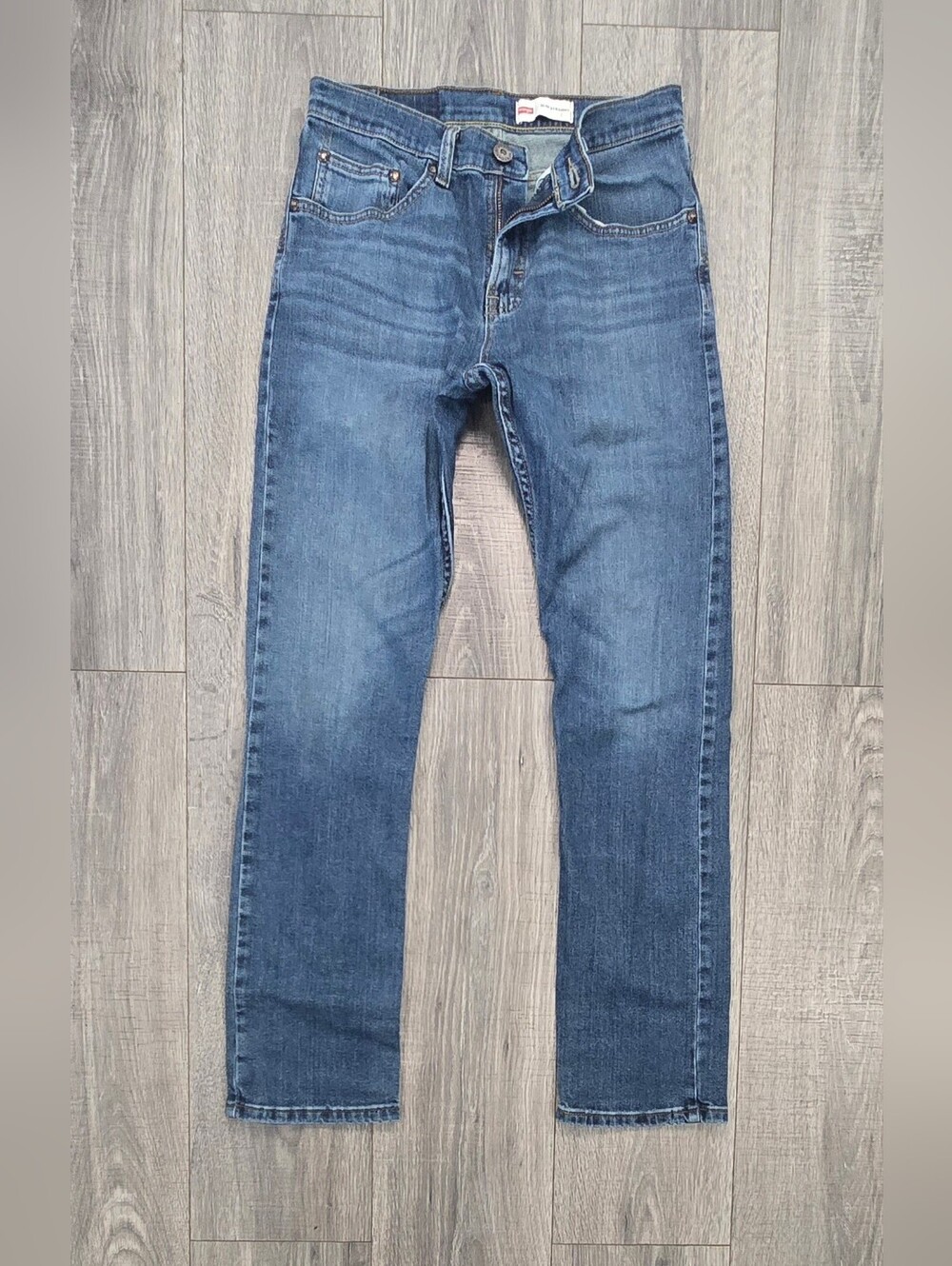 Wrangler Men’s 28x30 Medium Wash Straight Leg Cotton Denim Jeans #595